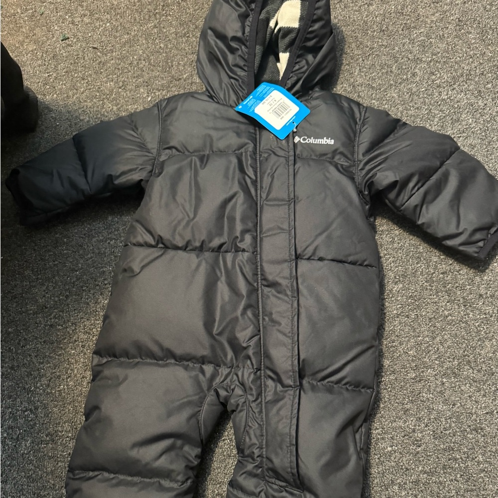 Colombia baby jacket snow suit size 6-12 months
